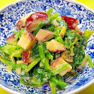 さつまいもとほうれん草の胡麻ドレッシング和え